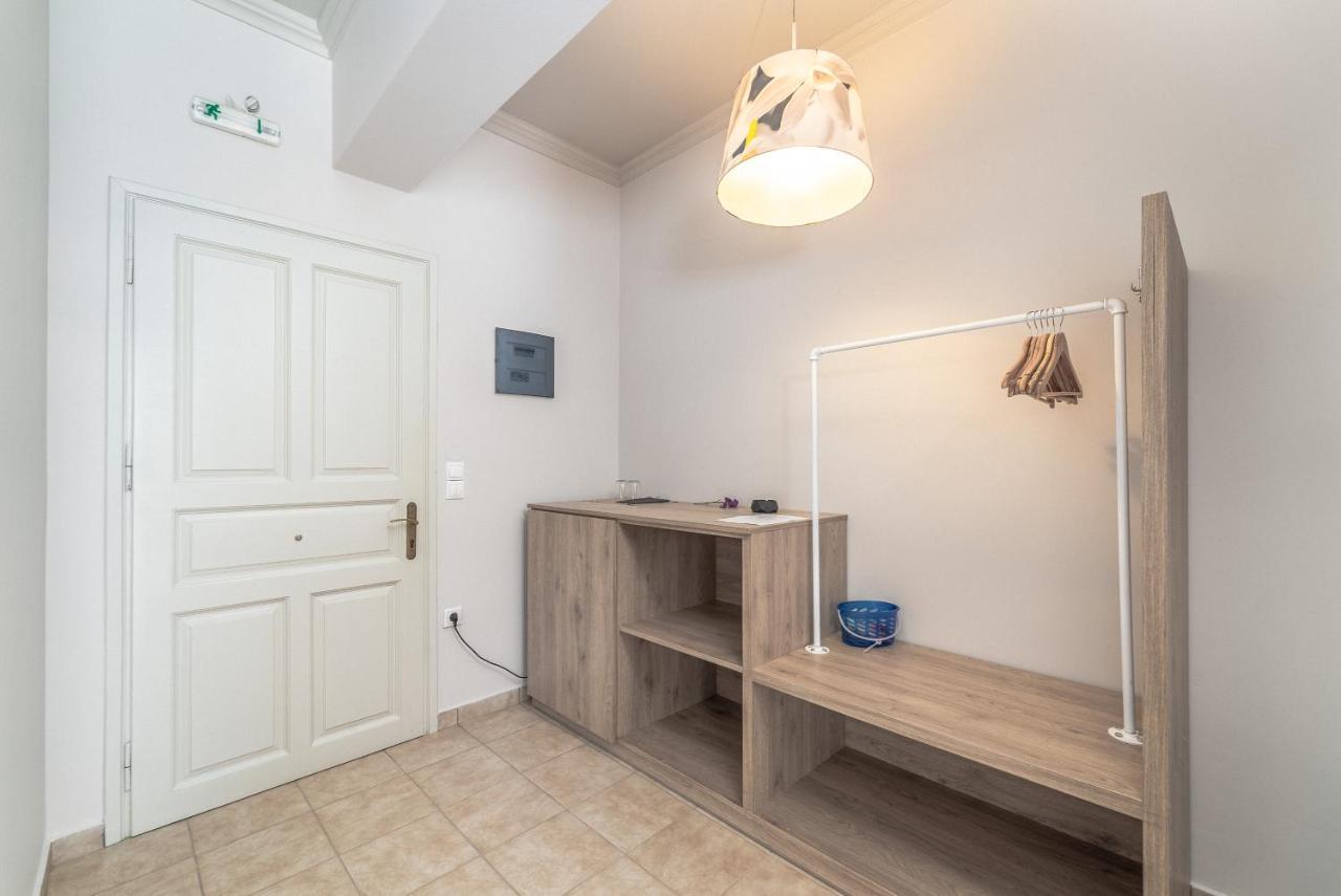 Monato Luxury Apartments อาโยส นิกีตัส ภายนอก รูปภาพ